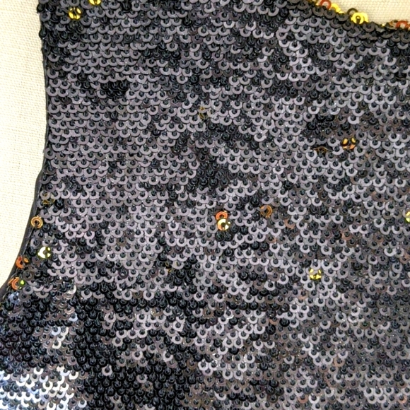 NWT Sequin Black/Gold Mini Dress, amazing for an event, Holidays and New Year - Picture 3 of 11